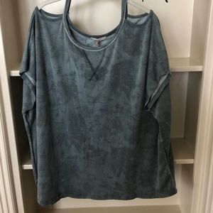 Distressed washed cold shoulder top